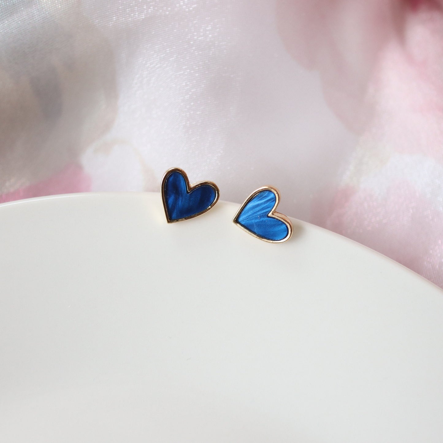 Bright Ocean Blue Heart Stud Dainty Earrings