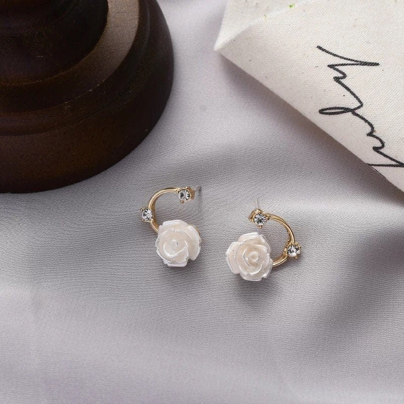 White Rose Elegant Earrings