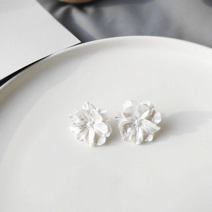 Oversized Bolivian Flower Stud Earrings, White/ Purple