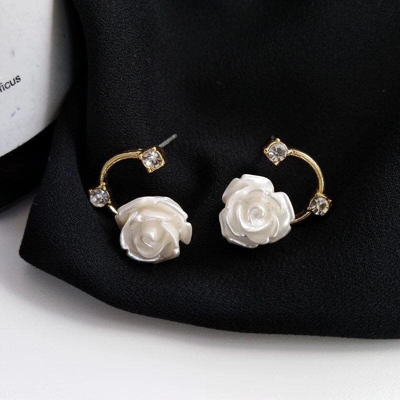 White Rose Elegant Earrings