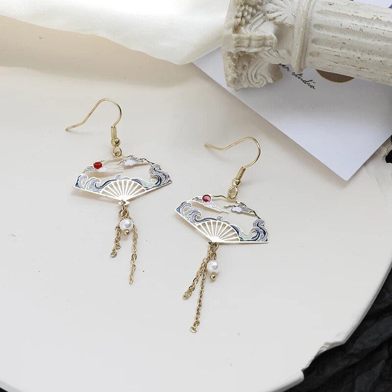 Vintage Style Fan/ Japanese Traditional Fan Laser-Cut Dangle Earrings