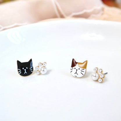 Cat Paw Earrings, Kitten Claw Stud Earrings