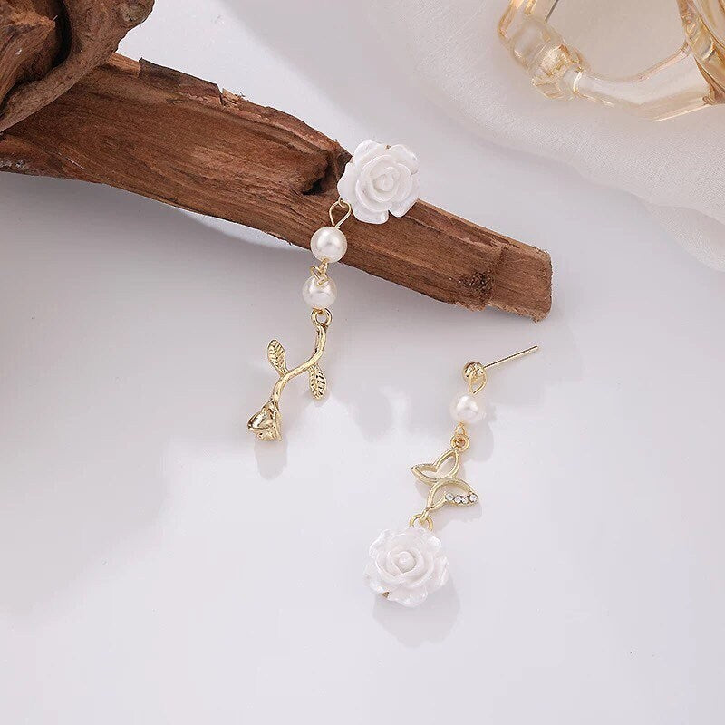 White Rose Butterfly Pearl Dangle Earrings