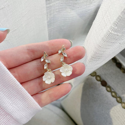 White Flower and Leaf Earrings, Cubic zirconia Sparkling Shiny Shell Earrings