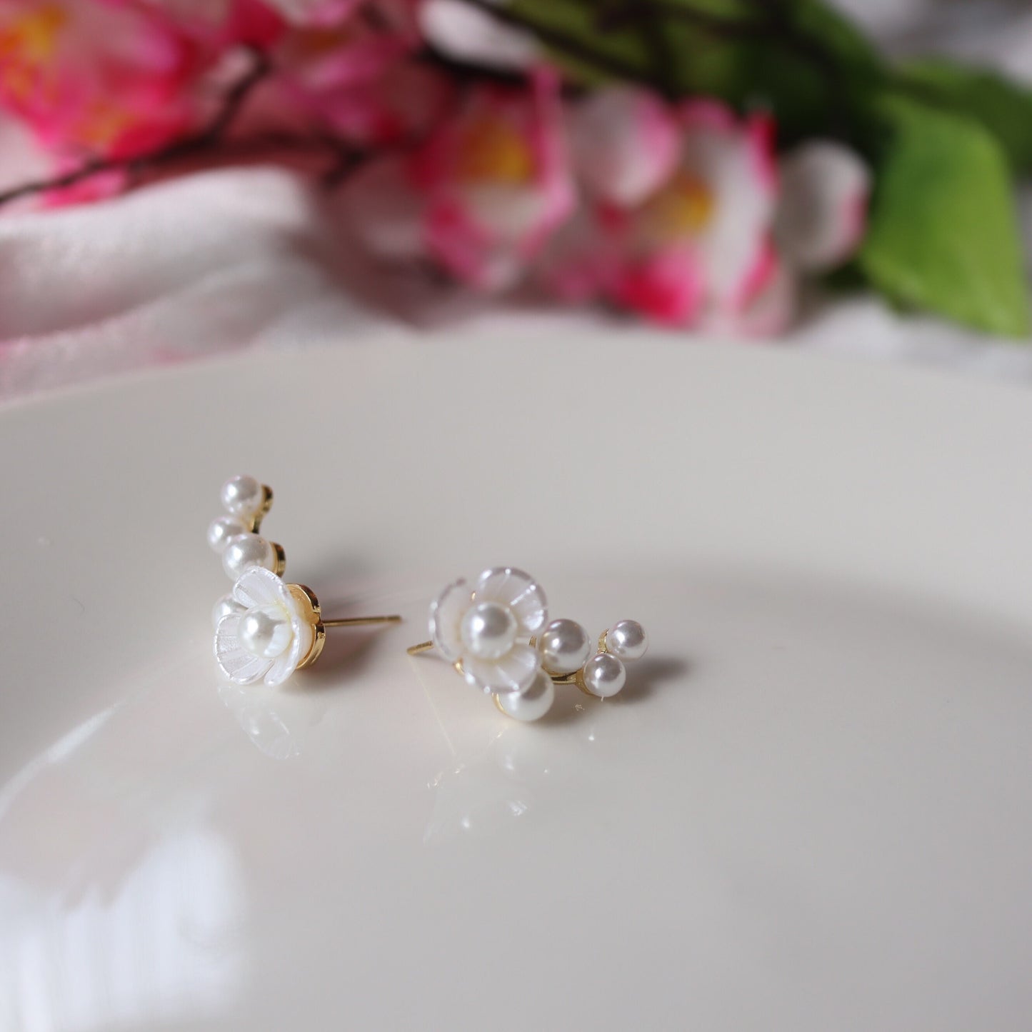 White Flower with Pearls Earrings