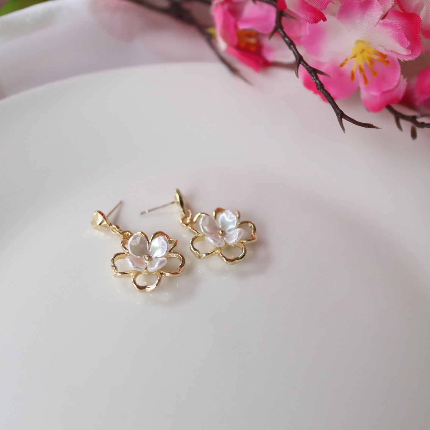 Golden Heart with White Flower Dangle Earrings