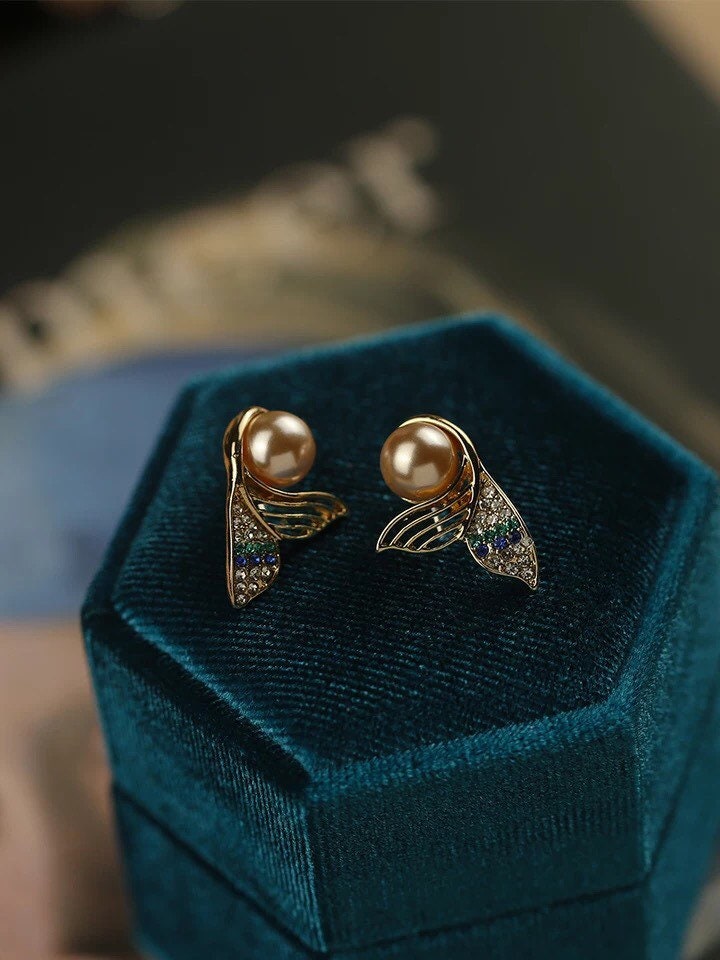 Mermaid Tail Golden Pearl Stud Earrings